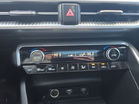 Used 2021 Kia K5 GT-Line w/ GT-Line FWD Premium Package image 39