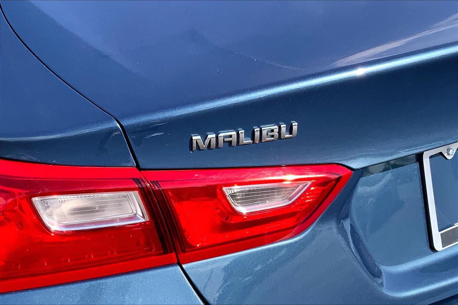 Used 2025 Chevrolet Malibu LT FWD image 10