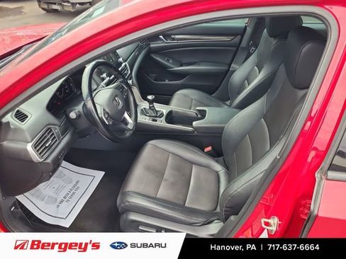 Used 2019 Honda Accord Sport image 10