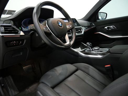 Used 2021 BMW 330e xDrive w/ Premium Package AWD/4WD image 11