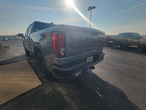Used 2021 GMC Sierra 1500 Elevation w/ Preferred Package AWD/4WD image 5