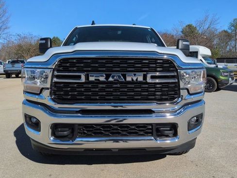 Used 2024 RAM 2500 Big Horn image 9