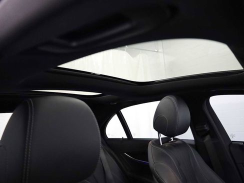 Used 2023 Mercedes-Benz E 350 4MATIC Sedan image 14