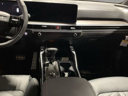 New 2026 Kia Sorento SX image 13