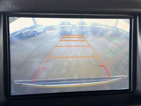 Used 2016 Chevrolet Suburban LT w/ Luxury Package image 18