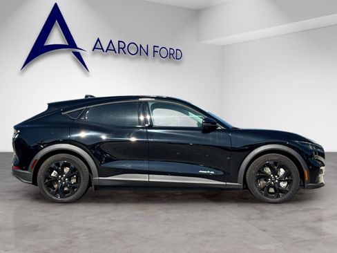 Used 2024 Ford Mustang Mach-E Select w/ Comfort Package Lite image 6