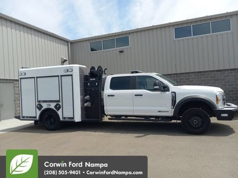 New 2024 Ford F550 4x4 Crew Cab Super Duty image 2