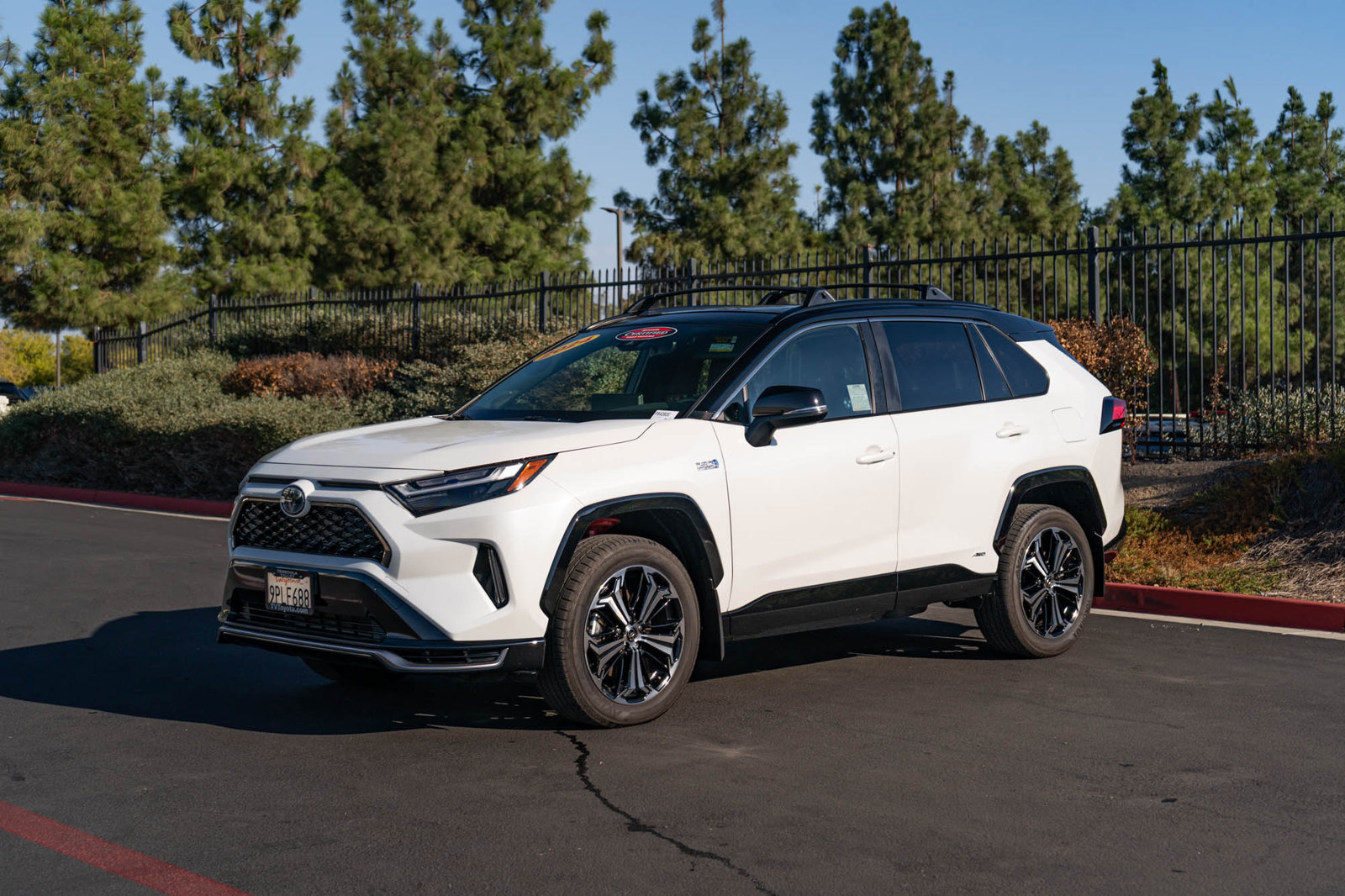 Certified 2024 Toyota RAV4 XSE w/ Weather Package AWD/4WD image 3