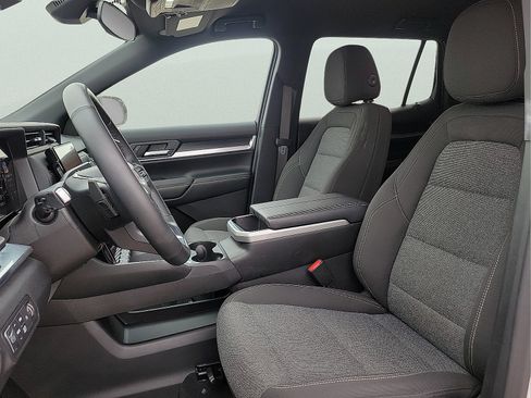 Used 2025 GMC Terrain Elevation AWD/4WD image 12