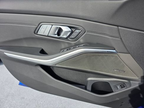 Used 2027 BMW M3 Competition AWD/4WD image 22