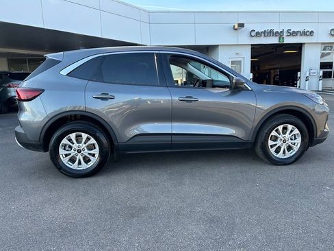 Used 2023 Ford Escape Active w/ Tech Pack #1 image 8