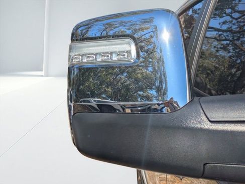 New 2026 RAM 1500 Laramie w/ Laramie Preferred Package AWD/4WD image 10