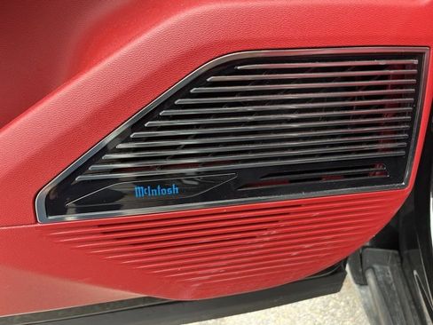 Used 2025 Jeep Wagoneer S Launch Edition w/ Trailer Tow Group image 15