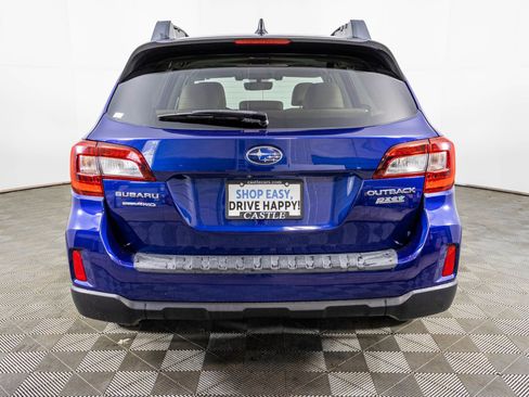 Used 2017 Subaru Outback 2.5i Premium image 21