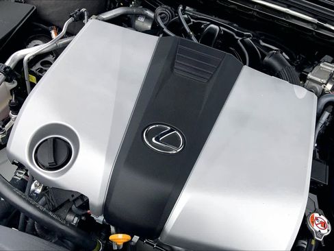 Certified 2025 Lexus ES 350 w/ Premium Package image 33