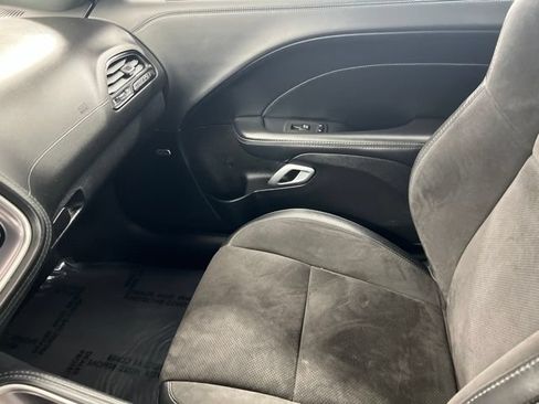 Used 2021 Dodge Challenger R/T Scat Pack RWD image 18