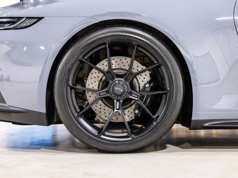 Used 2024 Porsche 911 GT3 image 25