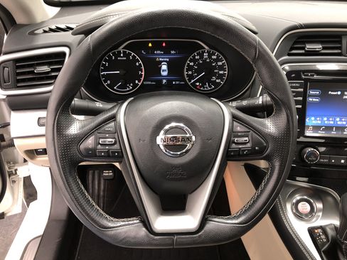 Used 2017 Nissan Maxima 3.5 SL image 19