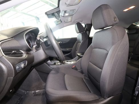 Used 2024 Chevrolet Malibu LT FWD image 22