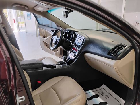 Used 2014 Kia Optima EX FWD image 40