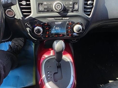 Used 2012 Nissan Juke SL image 14