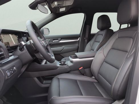 New 2026 GMC Terrain Elevation w/ Elevation Premium Package image 13