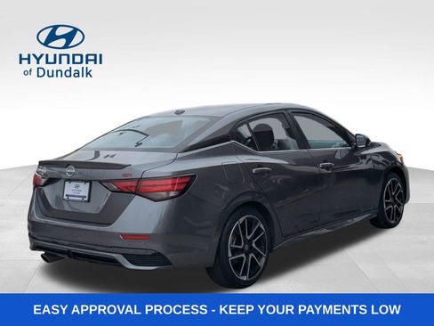 Used 2025 Nissan Sentra SR image 5