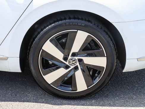 Used 2021 Volkswagen Arteon SE FWD image 13