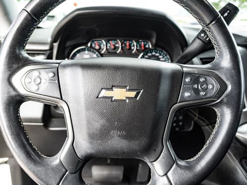 Used 2020 Chevrolet Tahoe LT RWD image 17