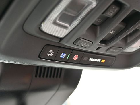 Used 2025 Chevrolet Silverado 1500 High Country w/ Technology Package image 29