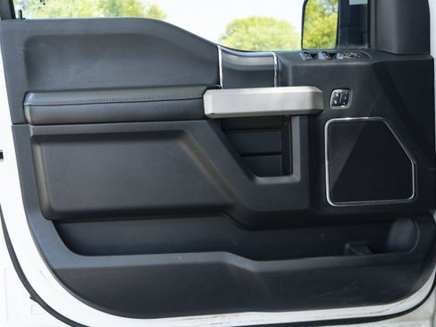 Used 2020 Ford F150 Lariat AWD/4WD image 37
