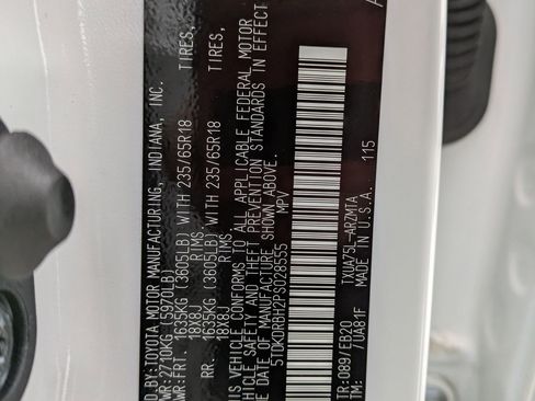 Used 2023 Toyota Highlander XLE image 27