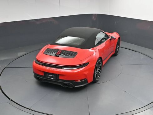 Certified 2026 Porsche 911 Carrera T RWD image 38