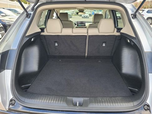 Used 2024 Honda HR-V EX-L image 17