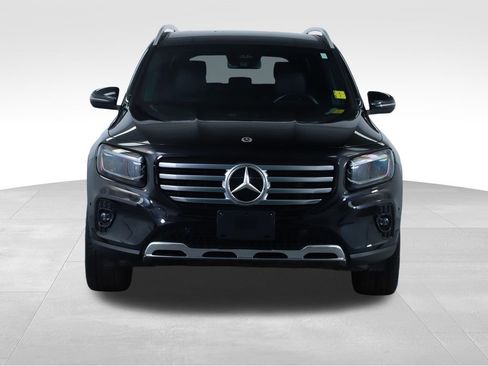 Used 2025 Mercedes-Benz GLB 250 image 8
