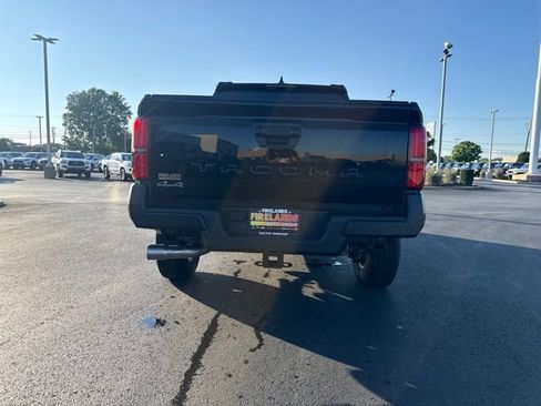 Certified 2026 Toyota Tacoma SR AWD/4WD image 6