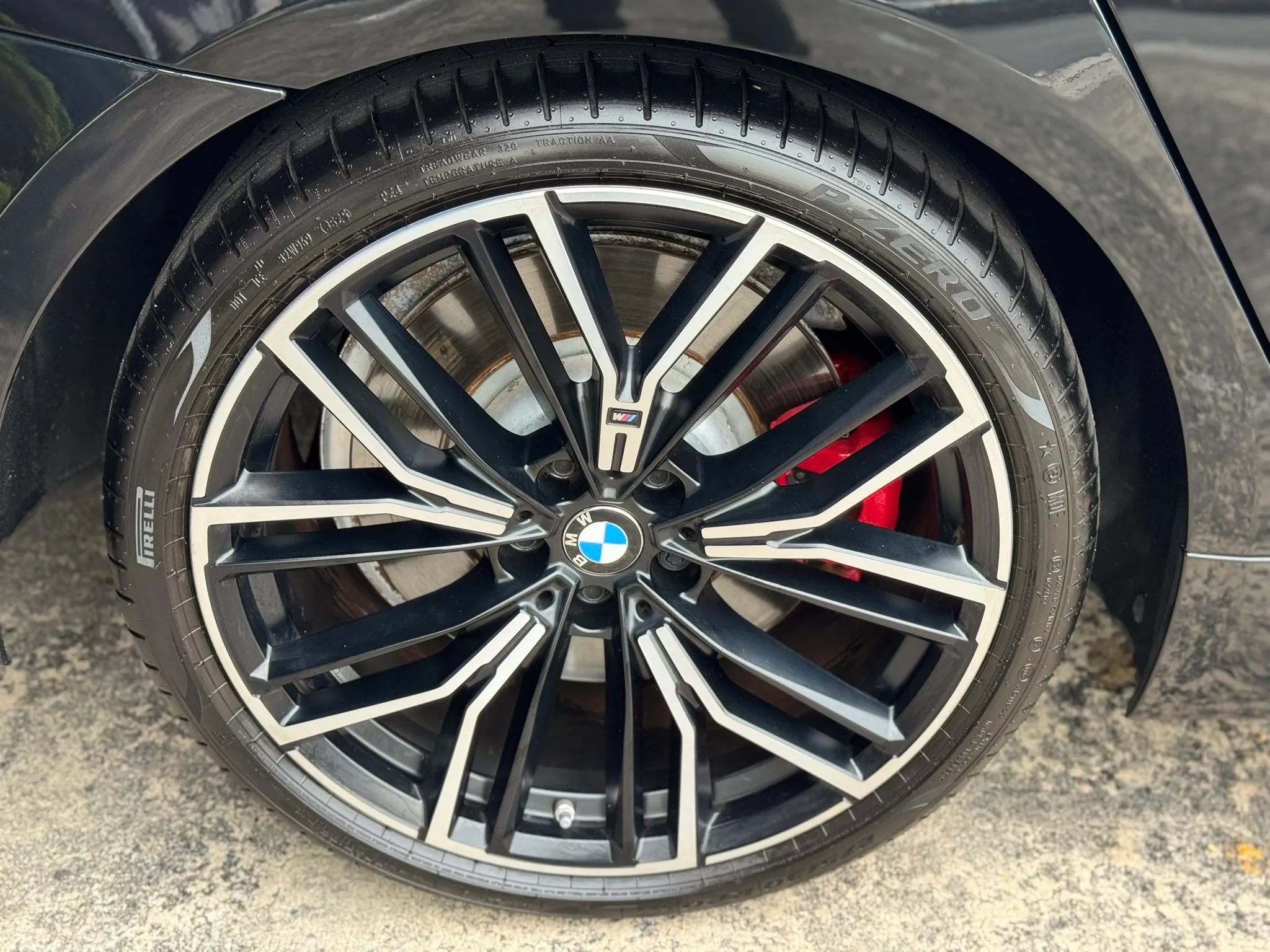 Used 2023 BMW 540i w/ M Sport Package RWD image 36