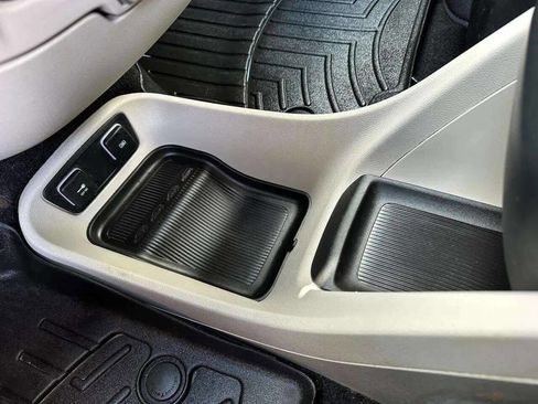 Used 2018 Chrysler Pacifica Touring Plus w/ Tire & Wheel Group image 56