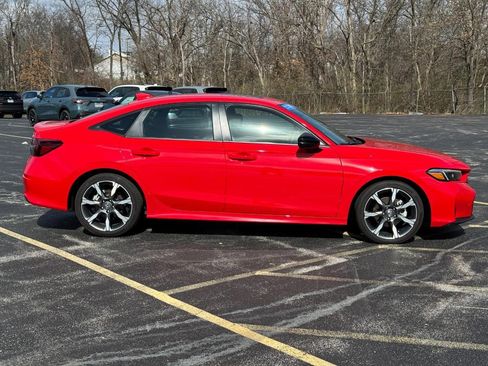 Certified 2025 Honda Civic Sport Touring image 2