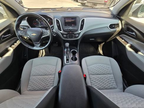 Used 2021 Chevrolet Equinox LT w/ Driver Convenience Package FWD image 36