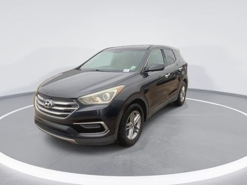 Used 2017 Hyundai Santa Fe Sport FWD image 4