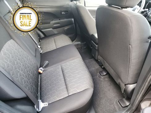 Used 2025 Mitsubishi Outlander Sport LE image 18