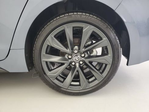 Used 2025 Toyota Corolla XSE FWD image 12