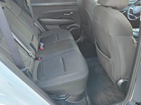 Used 2022 Hyundai Tucson SEL AWD/4WD image 16