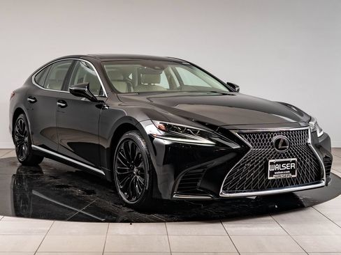 Used 2018 Lexus LS 500 AWD w/ Interior Upgrade Package image 12