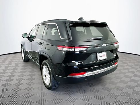 Certified 2024 Jeep Grand Cherokee Laredo X w/ Luxury Tech Group I AWD/4WD image 8