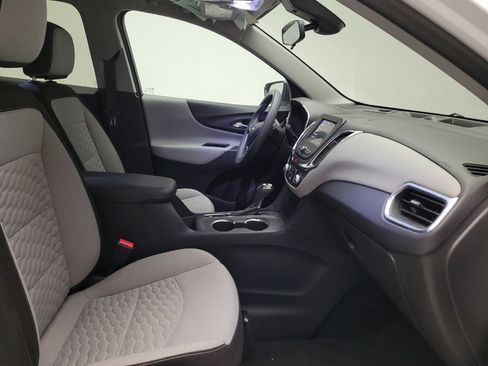 Used 2020 Chevrolet Equinox LS w/ LS Convenience Package FWD image 21