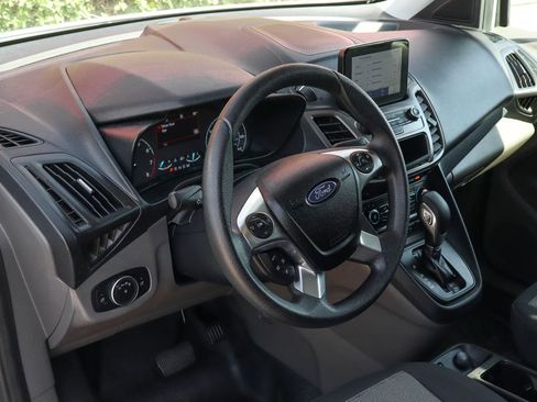 Used 2022 Ford Transit Connect XL FWD image 21