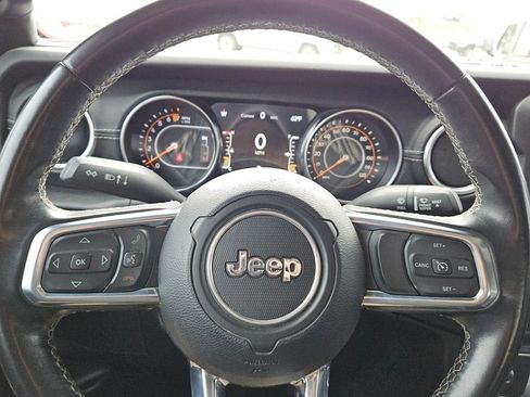 Used 2021 Jeep Gladiator Overland w/ Popular Equipment Package AWD/4WD image 20