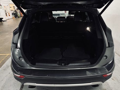 Used 2017 Lincoln MKC Select w/ Select Plus Package image 27